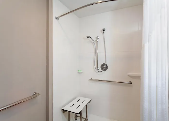 - E Capitol - Univ By Ihg 3* Tallahassee