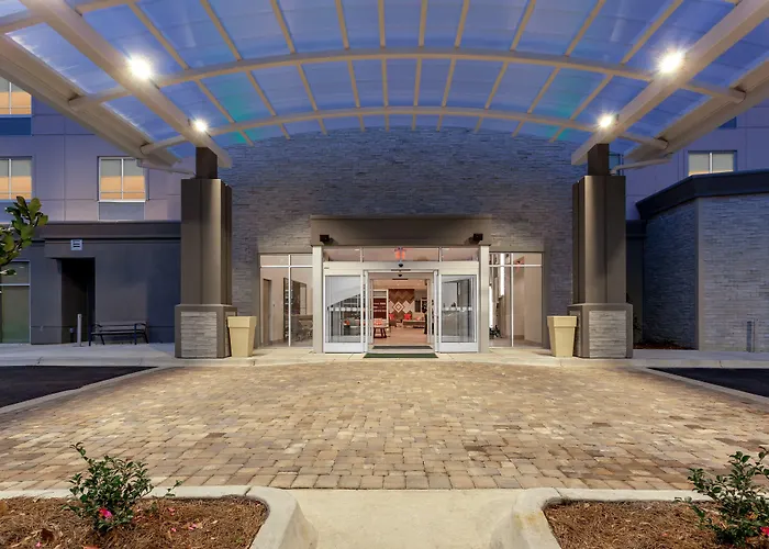 - E Capitol - Univ By Ihg Tallahassee